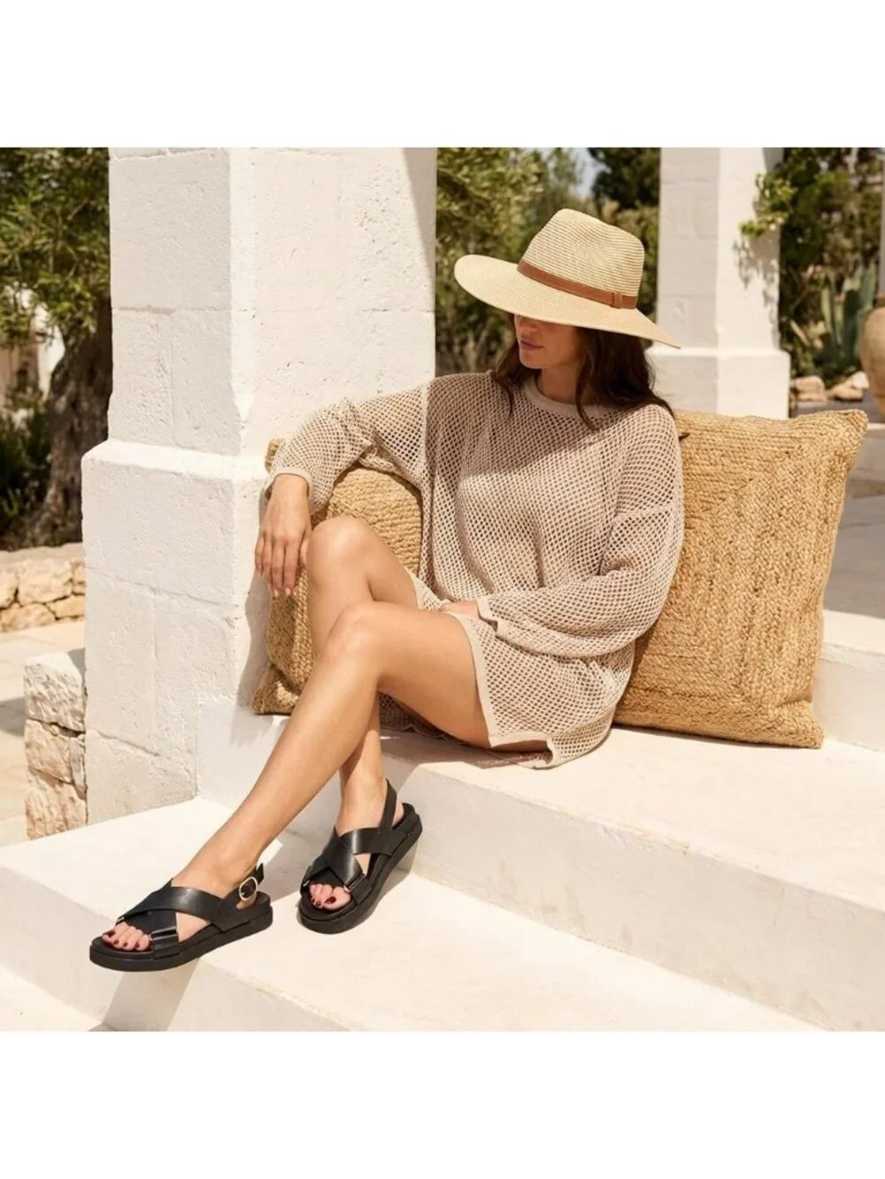 Women's Black Comfortable Arch Support Foam Eden Footbed Platform Sandal Shoes